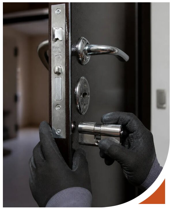 Замена замков Abloy срочно с гарантией и выездом в Великих Луке